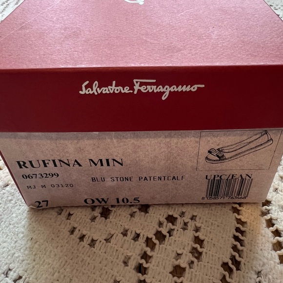 Salvatore Ferragamo “Ruffina Min” Children Shoes - Picture 15 of 15